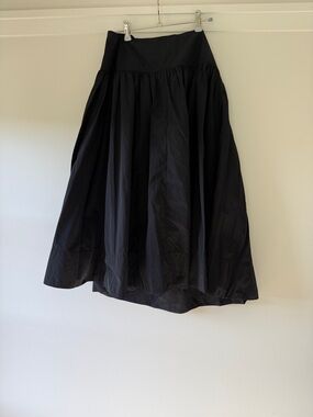 Wilfred - Black Full Midi Skirt - Elegant Gathered Waist